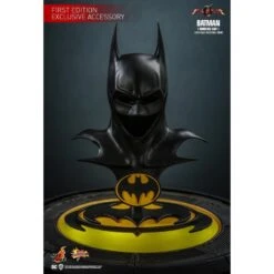 The Flash Batman (Modern Suit 2023) Movie Masterpiece Hot Toys -Model Figure Shop the flash batman modern suit 2023 movie masterpiece hot toys 4